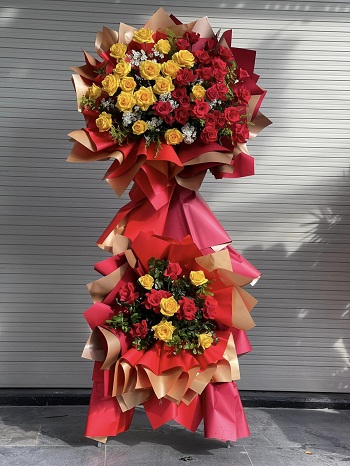 13-tang-hoa-gi-cho-ngay-khai-truong-quan-5