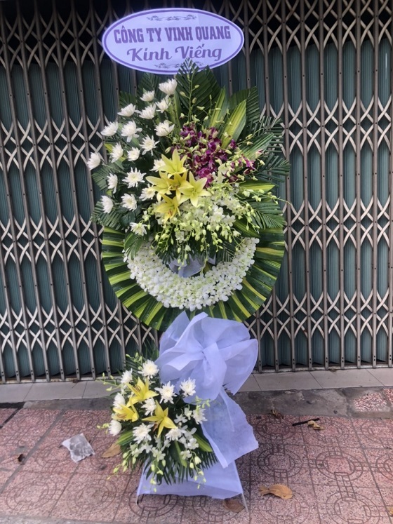 HVG2- Vòng hoa đi viếng Phú Nhuận