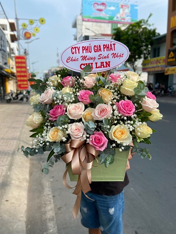 HN90 - Tiệm hoa ở Phường Đồng Nhân Quận Hai Bà Trưng